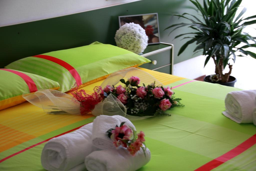 Hotel Astrid Cervia Quarto foto